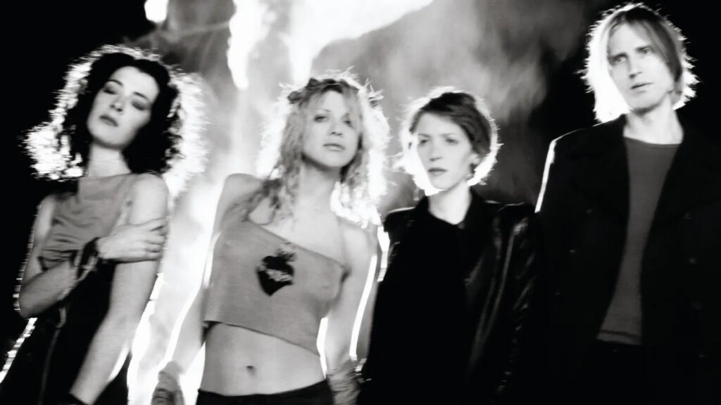 Hole: Celebrity Skin Album Review Hole: Celebrity Skin Album Review