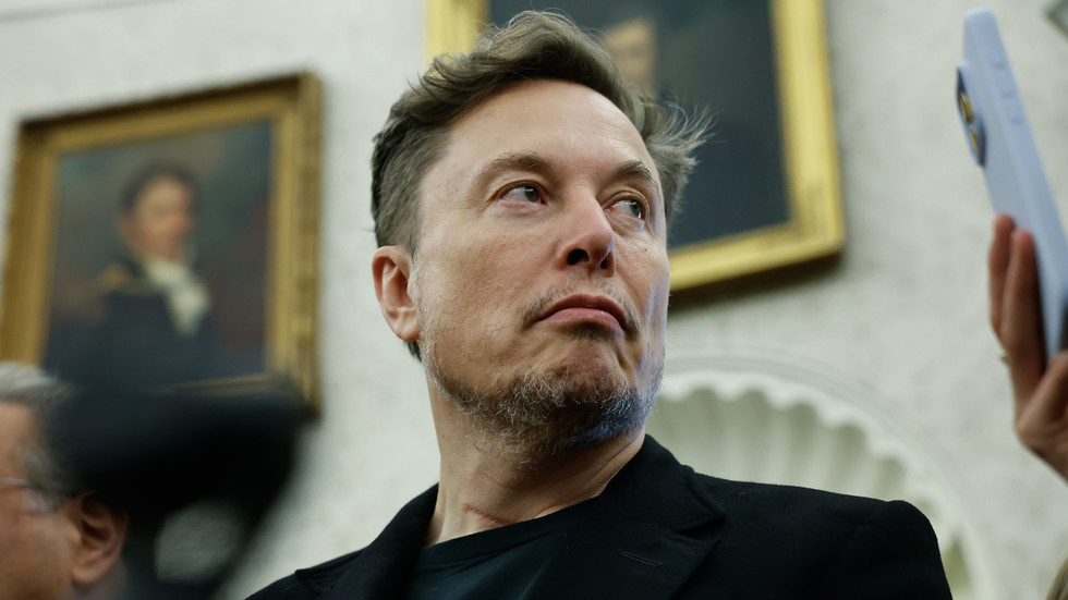 Musk backs ‘Nuremberg Trials’ for Pakistani rape gangs — RT World News Musk backs ‘Nuremberg Trials’ for Pakistani rape gangs — RT World News