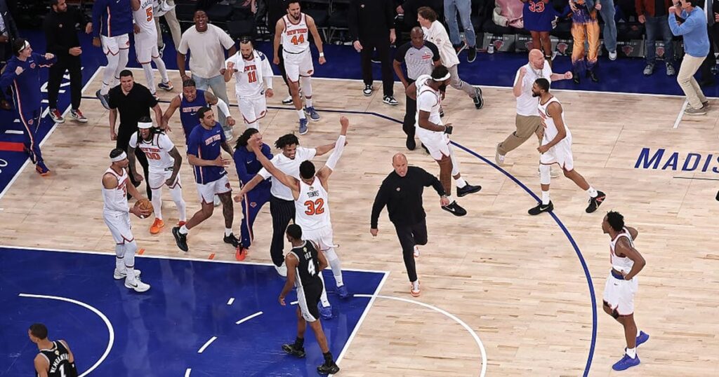 OG Anunoby, Knicks complete historic comeback, beat Spurs in NBA Finals 2026 Game 4: Live updates and reaction OG Anunoby, Knicks complete historic comeback, beat Spurs in NBA Finals 2026 Game 4: Live updates and reaction