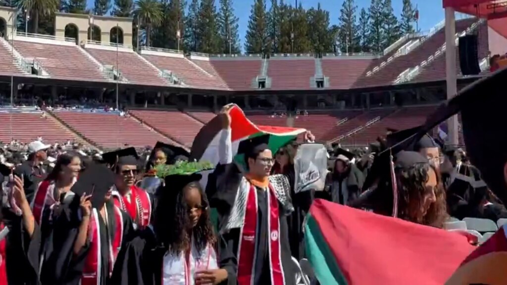 Stanford graduates stage pro-Palestine walkout at Google CEO speech | Israel-Palestine conflict