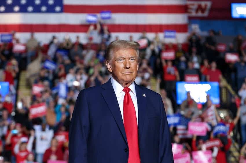 Trump says he’s ‘not looking to renew’ the USMCA Donald J. Trump at a rally