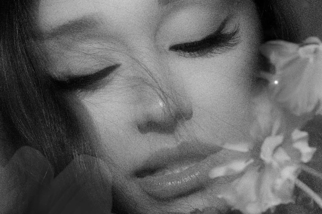 Ariana Grande Reveals Song Snippets and Alternate ‘Petal’ Album Disc Ariana Grande Reveals Song Snippets and Alternate 'Petal' Album Disc