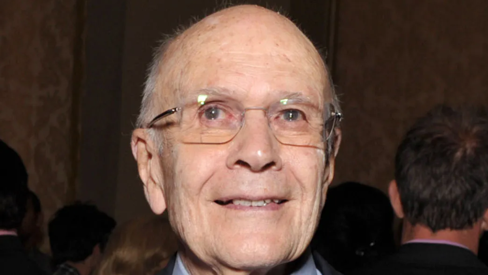 Dixon Dern Dead: Influential Entertainment Lawyer Was 97 Dixon Dern Dead: Influential Entertainment Lawyer Was 97
