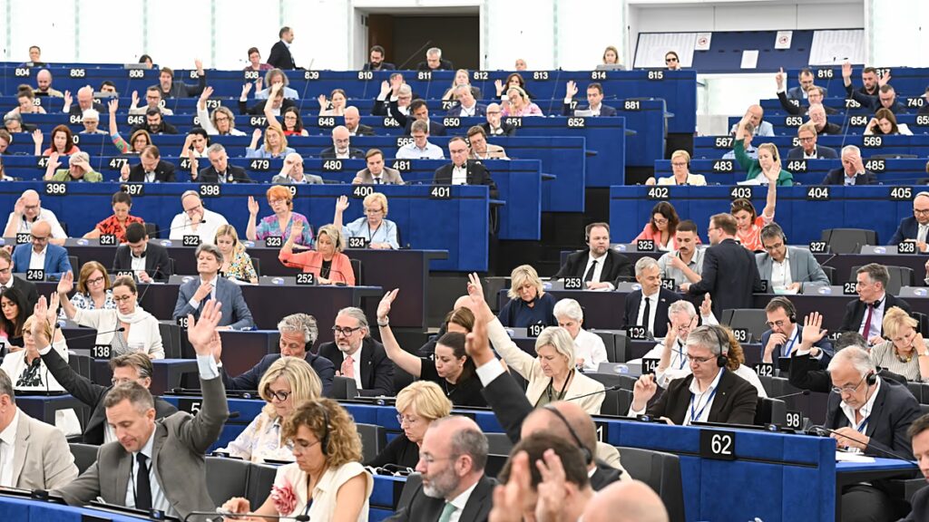 Inside the EU’s bittersweet deal to update air passenger rights Inside the EU’s bittersweet deal to update air passenger rights