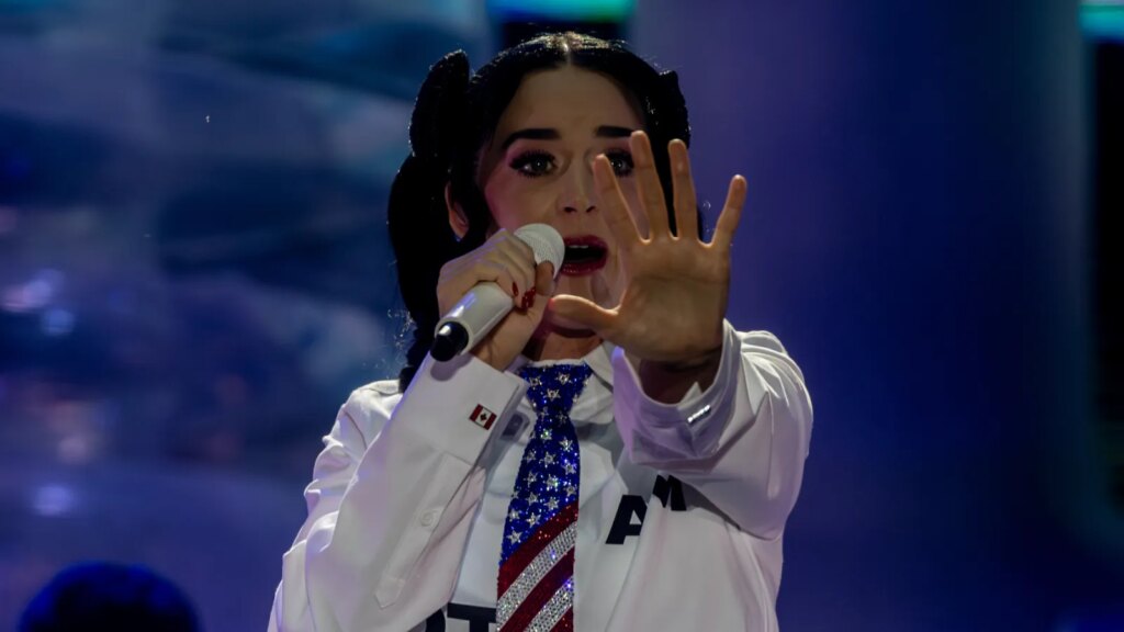 Katy Perry Slams White House Over ‘Firework’ in Military Strikes Video Katy Perry Slams White House Over 'Firework' in Military Strikes Video