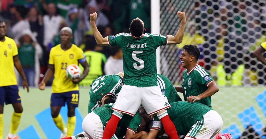 Mexico vs Ecuador live updates: Co-hosts in commanding World Cup 2026 lead after Jimenez, Quinones goals Mexico vs Ecuador live updates: Co-hosts in commanding World Cup 2026 lead after Jimenez, Quinones goals