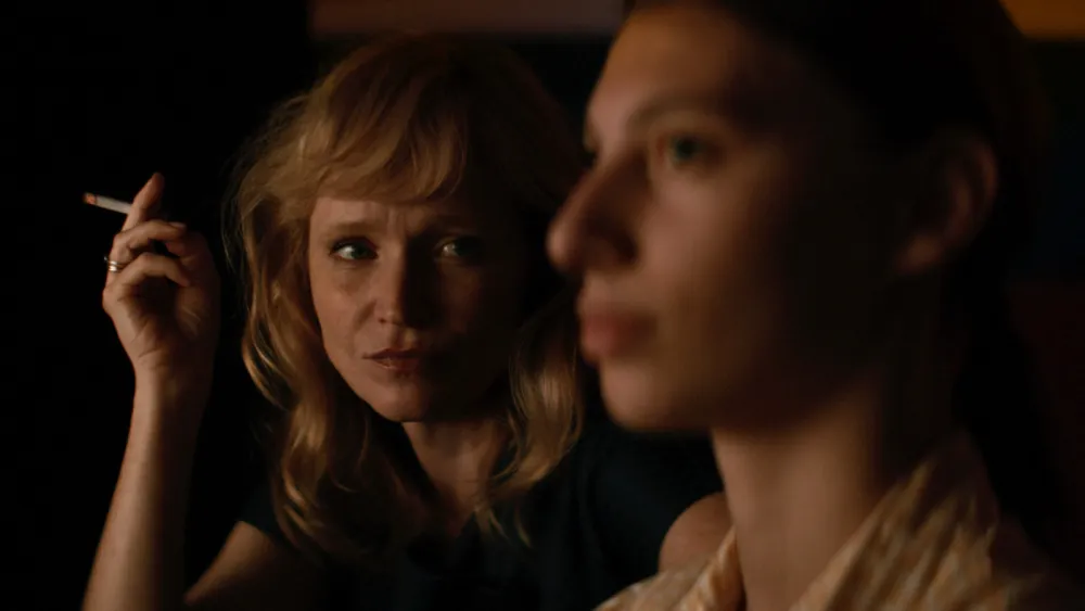 ‘Only Beautiful Things to Look At’ Review: A Subdued Historical Drama 'Only Beautiful Things to Look At' Review: A Subdued Historical Drama