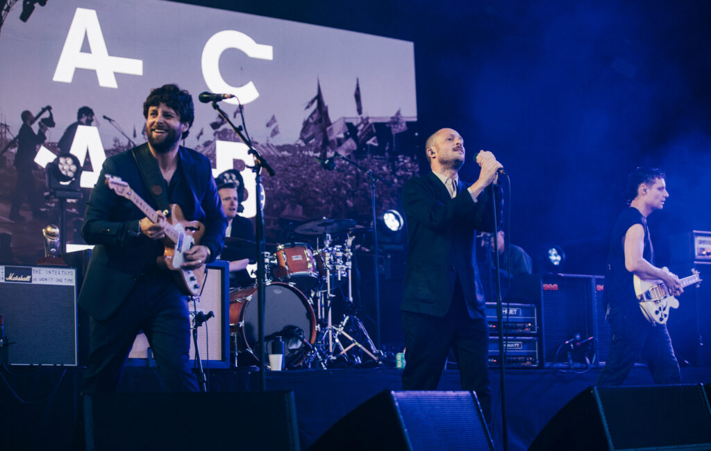 Watch The Maccabees debut passionate new song 'Ballad Of So Long' live in Edinburgh