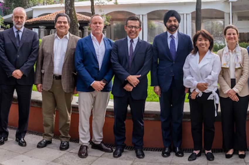 World Bank president is in Mexico to boost economic development Banga, López et al