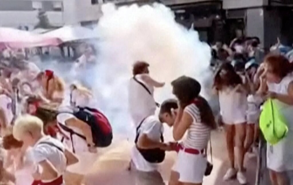 At least 50 injured as fireworks explode into crowd at Spanish festival | Newsfeed