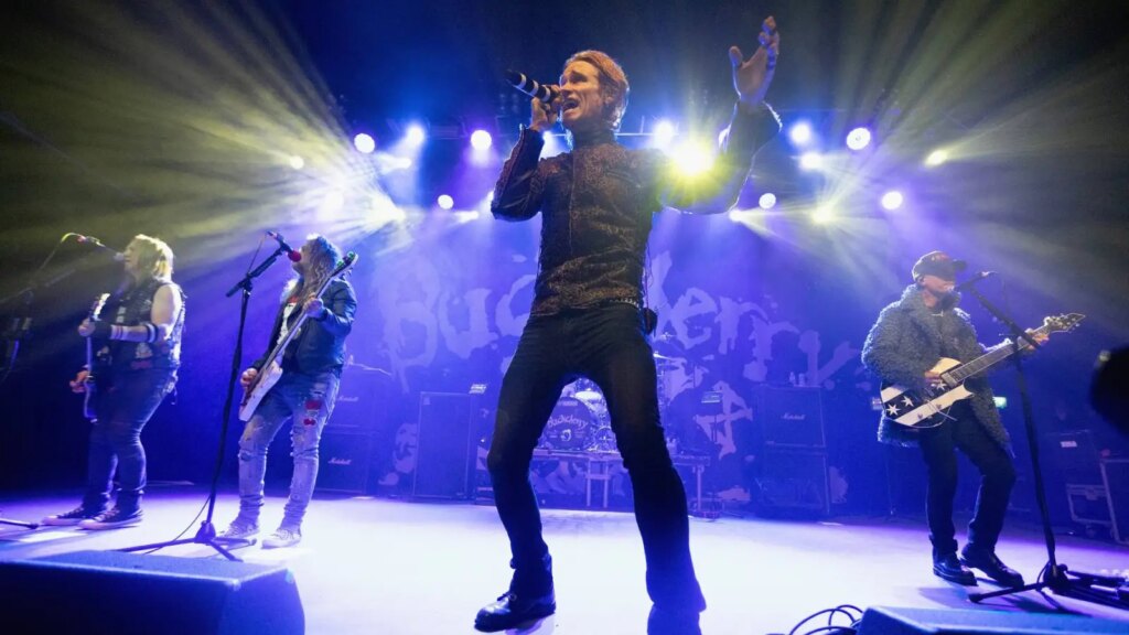 Buckcherry Involved in 'Multi-Vehicle Accident' in South Carolina