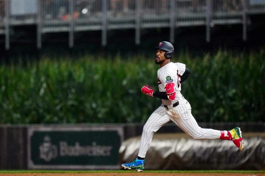 Byron Buxton emerges from cornfield to give Twins needed pop, plus more Field of Dreams notes