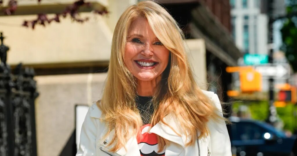 Christie Brinkley's Hamptons Top Transitions to Fall — The Look
