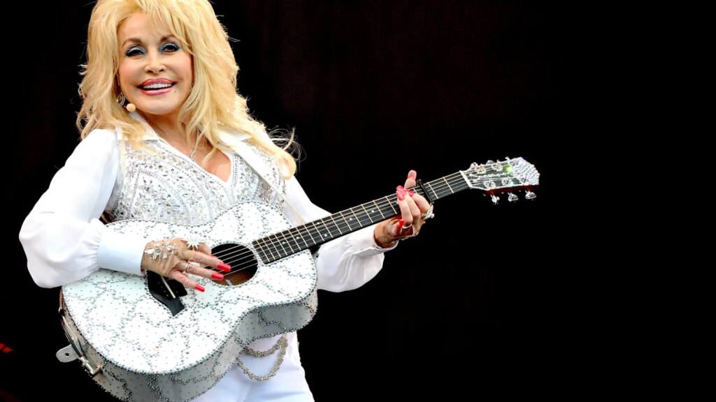 Dolly Parton's Songs See 2,000 Percent Streaming Bump After Death