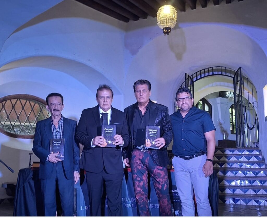 La reciente presentación de la obra inédita “Todas las Noches” del Gran Divo de México, Juan Gabriel, Antonio de Carlo interpreto #CDMX