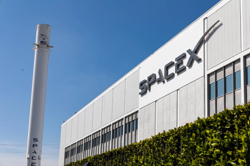 SpaceX: Beware Of Gravity