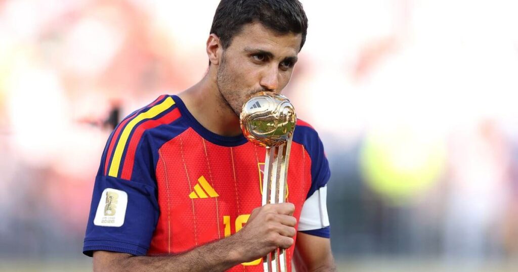 Transfer news live updates: Barcelona reach Rodri agreement, Martinez's Juventus move is off, and more