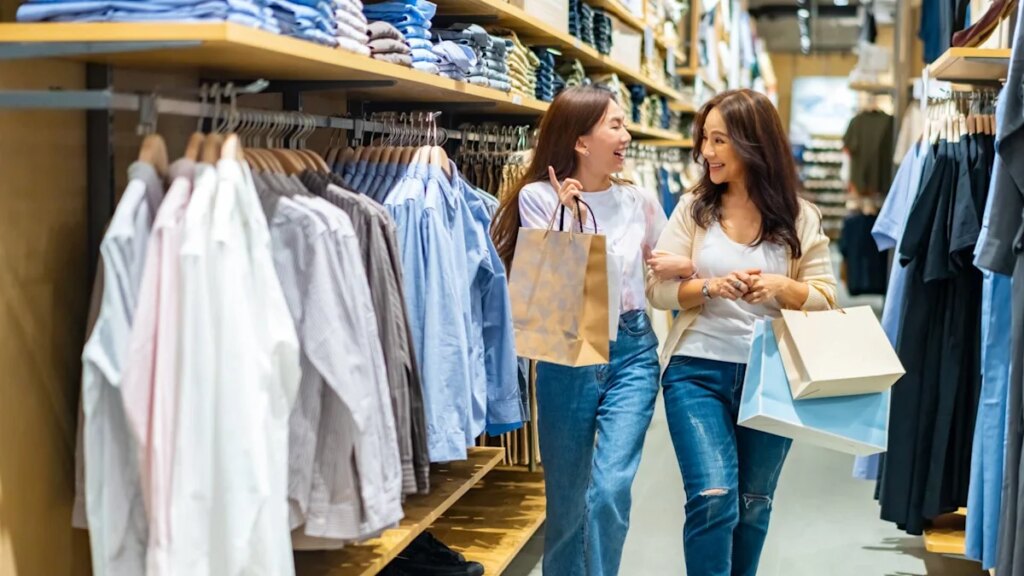 80-year-old discount fashion chain closing 120 stores
