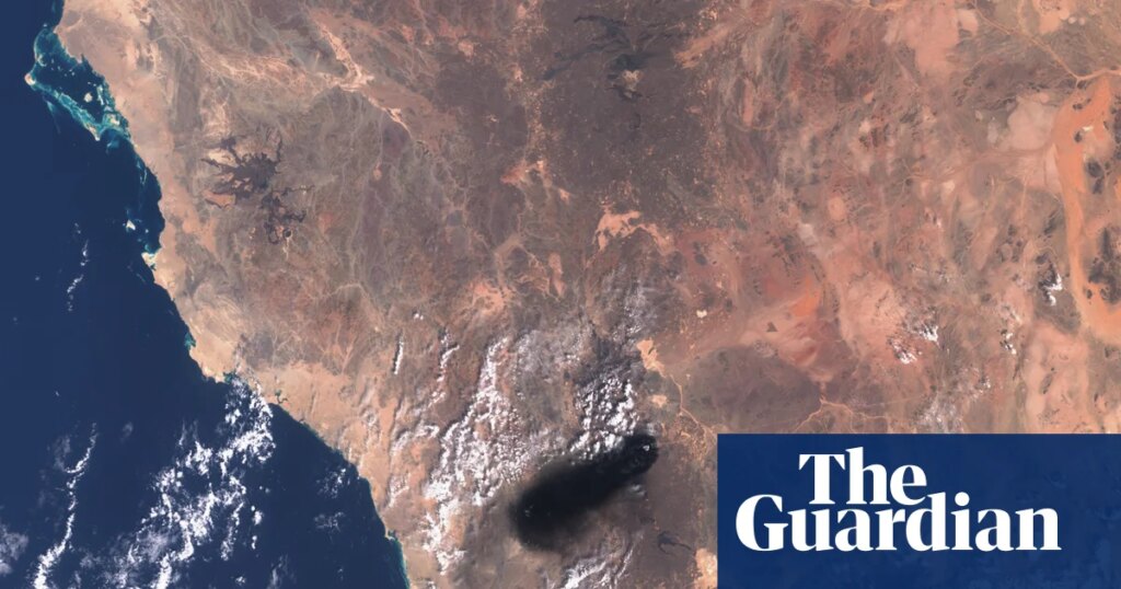 First Thing: Oil prices surge as attacks on Saudi Arabia stoke supply fears | US news First Thing: Oil prices surge as attacks on Saudi Arabia stoke supply fears | US news
