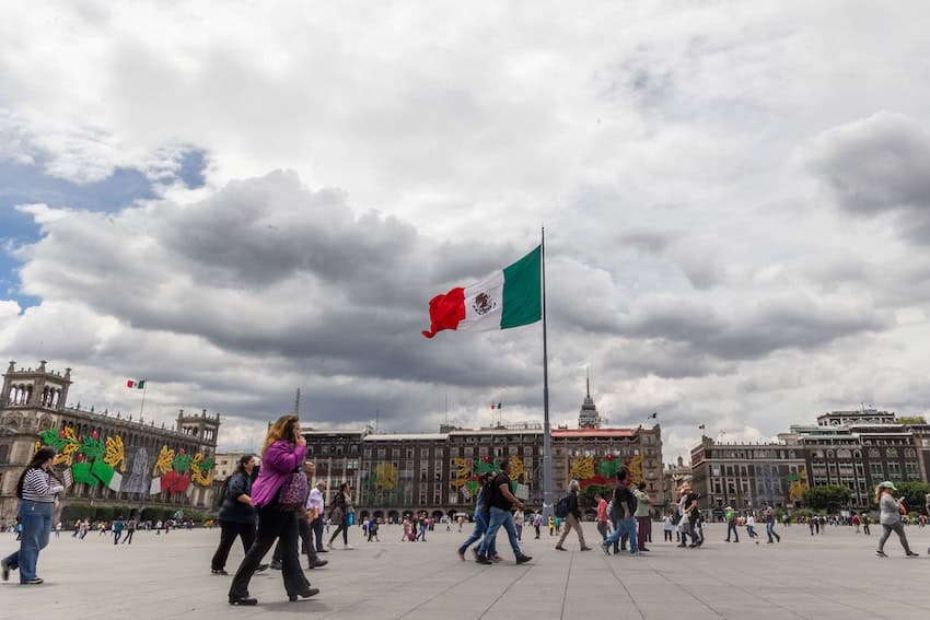 Mexico’s economy grew 3.3% in July, the strongest monthly result of 2026 downtown Mexico City