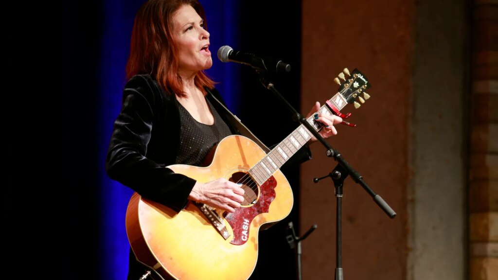 Rosanne Cash Postpones Shows Due to 'Unforeseen Medical Emergency'