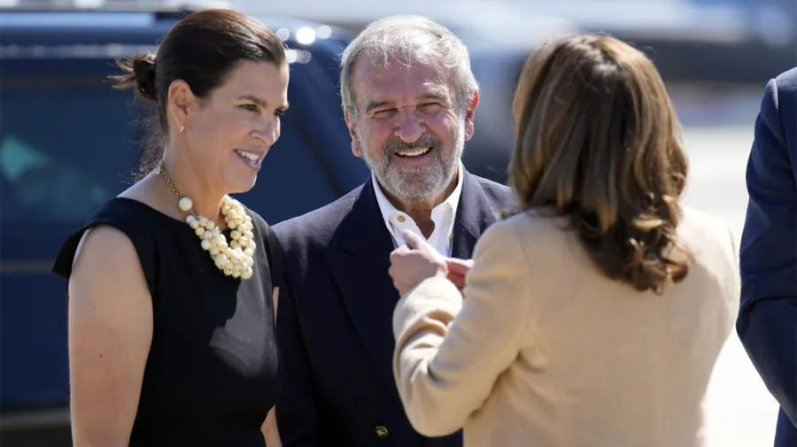 Shaheen wins Democratic primary for New Hampshire House seat left open by Pappas Shaheen wins Democratic primary for New Hampshire House seat left open by Pappas
