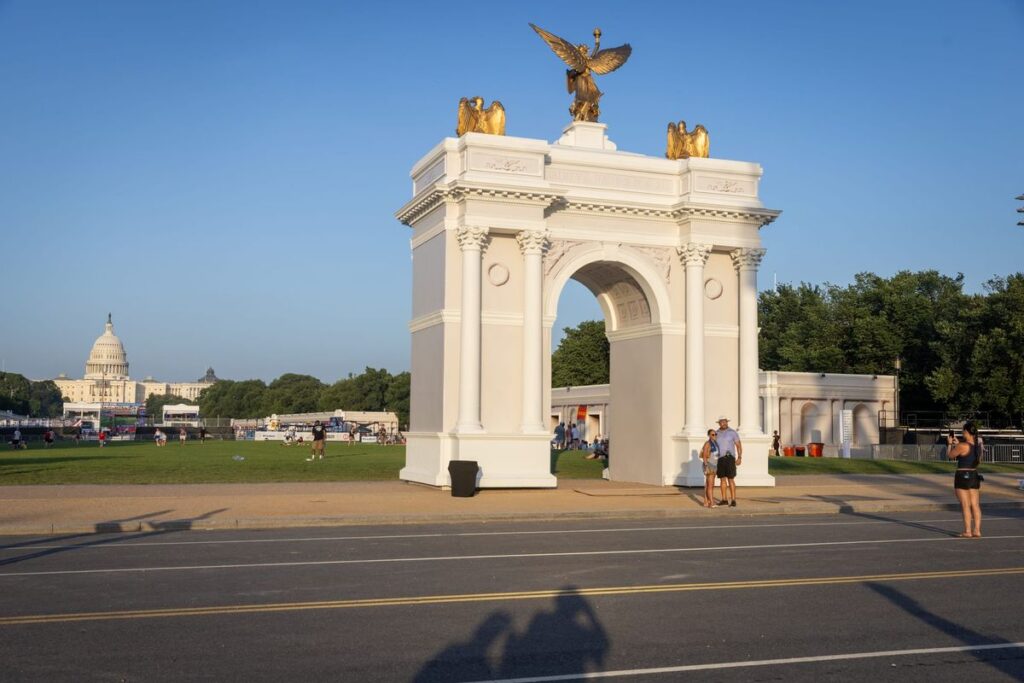 Trump to Break Ground on “Triumphal Arch” Before Federal Approval Trump to Break Ground on “Triumphal Arch” Before Federal Approval