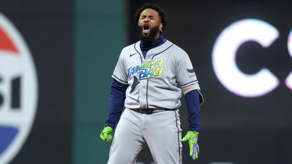 ALCS Game 4: Live updates from Rays-Guardians ALCS Game 4: Live updates from Rays-Guardians