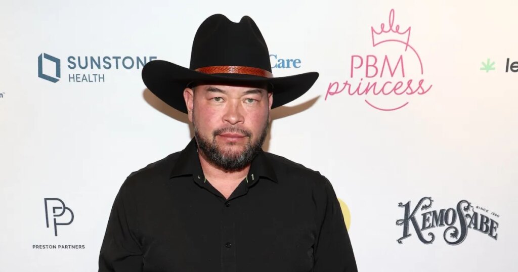 Jon Gosselin Shares Message for His Estranged Children