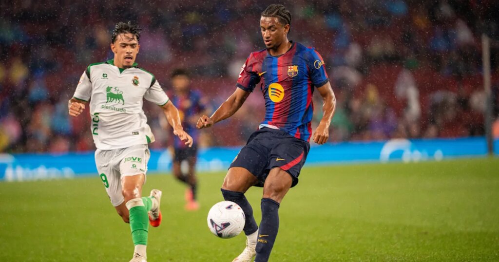 Journalist: Liverpool eyeing potential move to sign La Liga defender