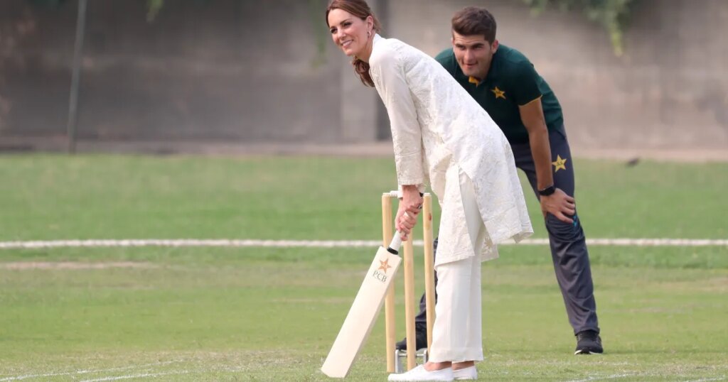Kate Middleton's Exact Canvas Sneakers Are on Amazon