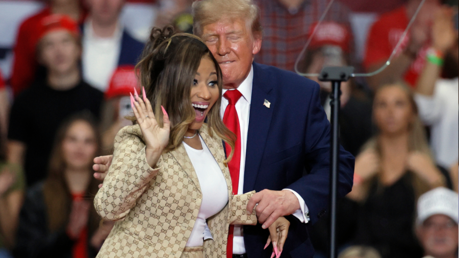 Nicki Minaj tells Trump she’ll support him if he runs again Nicki Minaj tells Trump she’ll support him if he runs again