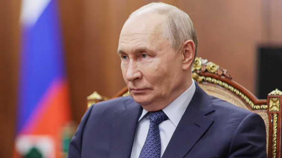 Putin: Russia in 'close contact' with 'genius' Musk over satellite networks Putin: Russia in 'close contact' with 'genius' Musk over satellite networks