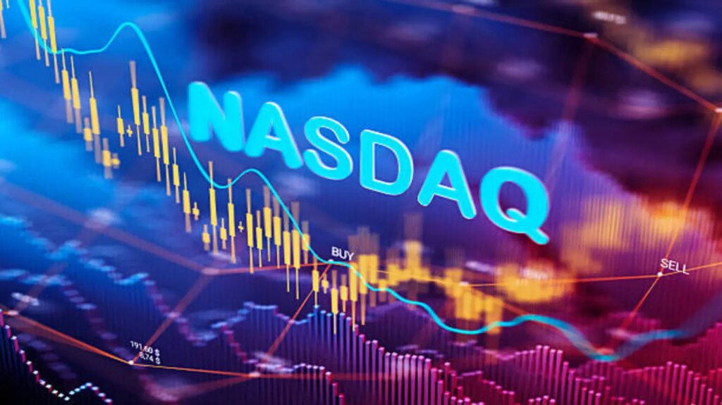 Technology Stocks Pop, Lead Nasdaq Higher