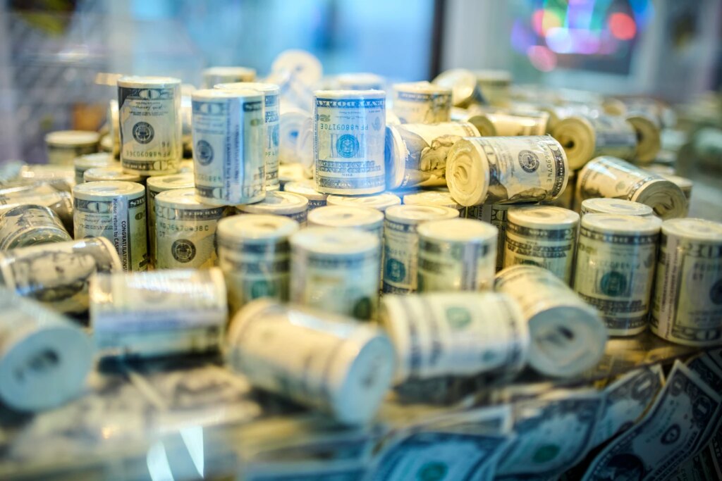 Wall Street Bruch: Start Your Earnings Engines (NYSE:JPM)